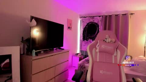 Snapshot of any_lol7 chatting on November 2025 06:18:02 PM Independent model online show from November 2025 06:18:02 PM