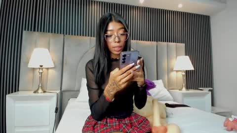 Snapshot of any_petitte chatting on January 2025 11:01:02 PM ANY online show from January 2025 11:01:02 PM