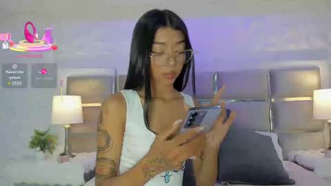 Snapshot of any_petitte chatting on March 2025 11:12:02 AM ANY online show from March 2025 11:12:02 AM