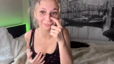 Anya online show from March 2026 03:51:02 PM