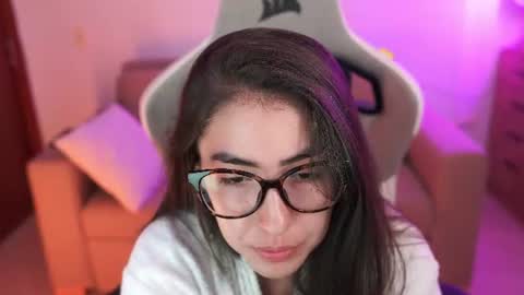 anya online show from July 2026 11:20:01 PM