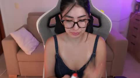 anya online show from August 2026 07:41:02 PM