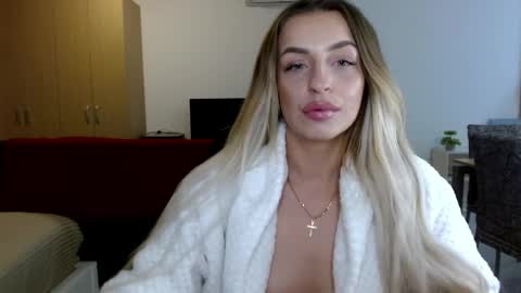 Anya online show from May 2026 06:16:02 PM