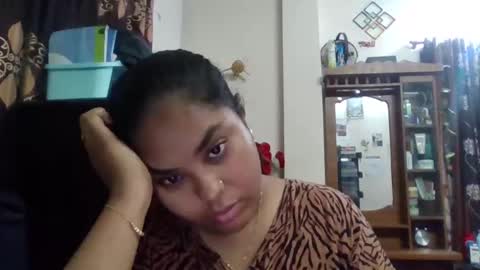 Snapshot of anydanyg chatting on March 2025 08:27:02 PM anydanyg online show from March 2025 08:27:02 PM