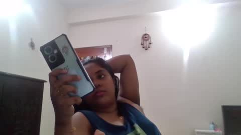 Snapshot of anydanyg chatting on October 2025 08:44:02 AM anydanyg online show from October 2025 08:44:02 AM