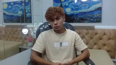 Snapshot of anyelotwink chatting on December 2025 12:01:01 PM anyelotwink online show from December 2025 12:01:01 PM