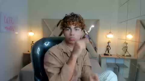 Snapshot of anyelotwink chatting on March 2026 08:35:02 PM anyelotwink online show from March 2026 08:35:02 PM