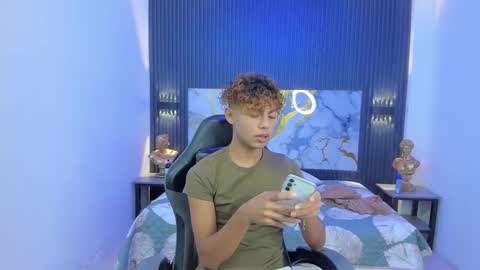 Snapshot of anyelotwink chatting on March 2026 04:28:02 AM anyelotwink online show from March 2026 04:28:02 AM