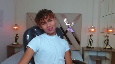 Snapshot of anyelotwink chatting on March 2026 04:51:02 AM anyelotwink online show from March 2026 04:51:02 AM