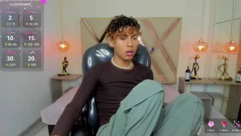 Snapshot of anyelotwink chatting on March 2026 05:41:02 AM anyelotwink online show from March 2026 05:41:02 AM