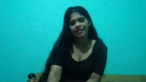 Snapshot of apa142817 chatting on March 2026 12:53:01 PM Aparalux online show from March 2026 12:53:01 PM