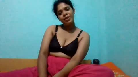 Snapshot of apa142817 chatting on July 2026 12:11:02 PM Aparalux online show from July 2026 12:11:02 PM