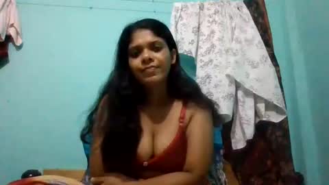 Snapshot of apa142817 chatting on July 2026 11:12:01 AM Aparalux online show from July 2026 11:12:01 AM