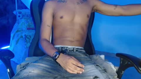 aphal_hot23 online show from October 2025 11:28:02 AM