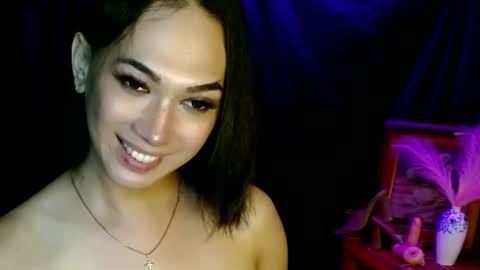 Snapshot of aphr0dite_x chatting on January 2025 04:37:02 PM Roman Goddess online show from January 2025 04:37:02 PM
