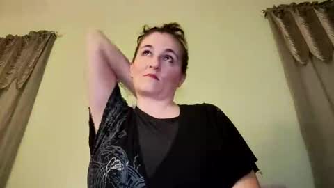 Snapshot of aphrodite60 chatting on March 2026 02:13:02 AM Aphrodite60 online show from March 2026 02:13:02 AM