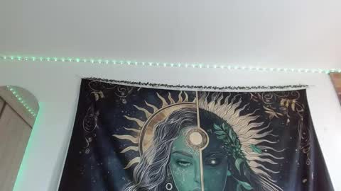 Snapshot of aphrodite__bloom chatting on February 2025 06:37:01 PM aphrodite__bloom online show from February 2025 06:37:01 PM