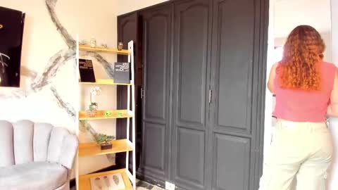 aphrodite online show from March 2026 09:41:02 PM