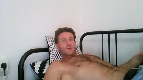 Snapshot of apollobest77 chatting on December 2024 02:55:01 PM apollobest77 online show from December 2024 02:55:01 PM