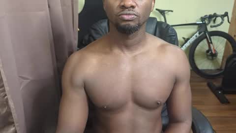 apollodarkmn online show from May 2026 05:45:01 AM