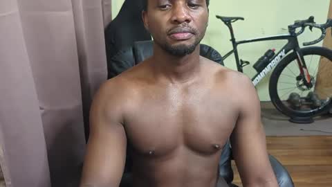 apollodarkmn online show from May 2026 06:50:02 PM