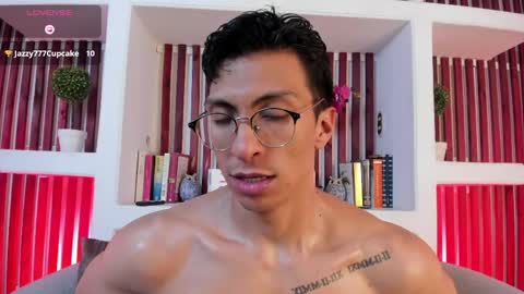 apolo_crus online show from April 2026 04:41:02 AM