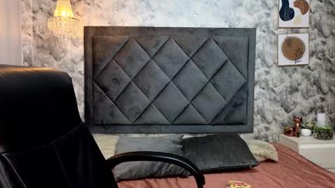 Snapshot of apolo_rousse chatting on September 2025 12:25:01 AM Apolo online show from September 2025 12:25:01 AM