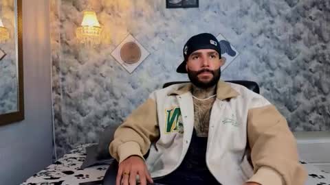 Snapshot of apolo_rousse chatting on January 2026 10:02:02 PM Apolo online show from January 2026 10:02:02 PM