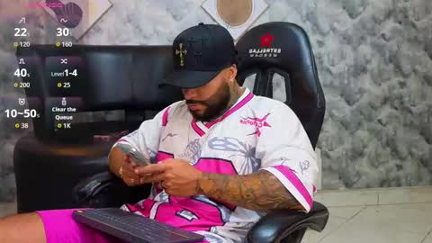 Snapshot of apolo_rousse chatting on February 2026 11:53:02 PM Apolo online show from February 2026 11:53:02 PM