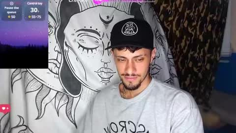 Snapshot of apolo_s chatting on January 2025 07:25:01 AM Andres online show from January 2025 07:25:01 AM