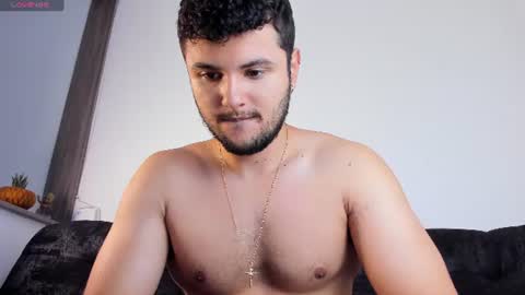 Apolo Klein online show from July 2026 10:40:02 PM