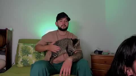 Snapshot of apolorising_ chatting on October 2025 01:27:02 AM Lola Apolo online show from October 2025 01:27:02 AM