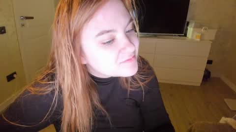 appleyummybuns online show from March 2026 02:28:02 AM