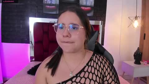 Snapshot of april1_sc chatting on February 2025 04:48:01 PM April SC online show from February 2025 04:48:01 PM