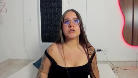 Snapshot of april1_sc chatting on February 2026 06:31:01 PM April SC online show from February 2026 06:31:01 PM