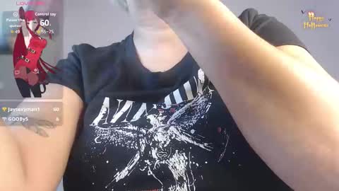 Snapshot of april__bunny chatting on October 2025 09:30:01 PM April Bunny online show from October 2025 09:30:01 PM