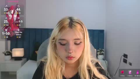 Snapshot of april__bunny chatting on November 2025 07:23:01 PM April Bunny online show from November 2025 07:23:01 PM