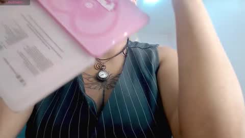 Snapshot of april__bunny chatting on February 2026 08:35:01 PM April Bunny online show from February 2026 08:35:01 PM