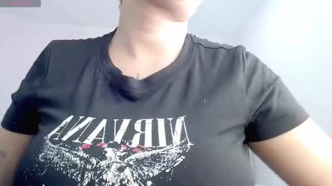 Snapshot of april__bunny chatting on March 2026 02:20:02 PM April Bunny online show from March 2026 02:20:02 PM