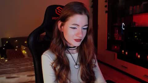 Snapshot of april_felicity chatting on November 2025 06:29:01 PM April online show from November 2025 06:29:01 PM