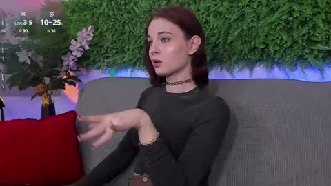 Snapshot of aprilavery chatting on March 2025 04:24:01 PM April online show from March 2025 04:24:01 PM