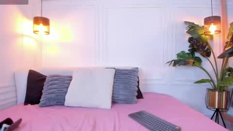 Snapshot of aprilgrey111 chatting on May 2026 01:38:01 PM aprilgrey111 online show from May 2026 01:38:01 PM