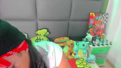 Snapshot of aprill_fox chatting on November 2025 02:39:02 PM aprill_fox online show from November 2025 02:39:02 PM