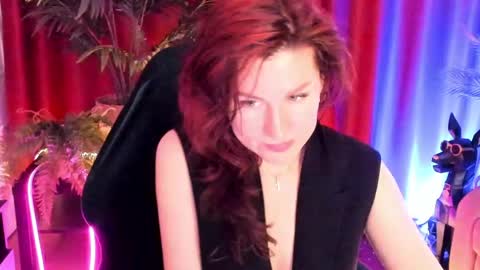 Snapshot of aprill_o_nill chatting on April 2026 05:30:01 PM aprill_o_nill online show from April 2026 05:30:01 PM