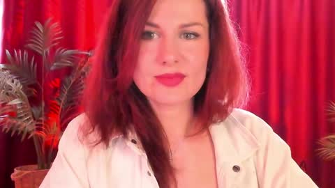 Snapshot of aprill_o_nill chatting on May 2026 02:14:01 PM aprill_o_nill online show from May 2026 02:14:01 PM