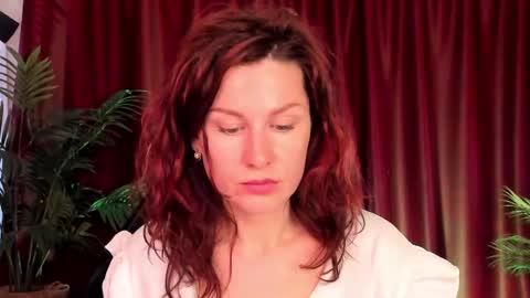 Snapshot of aprill_o_nill chatting on May 2026 01:29:01 PM aprill_o_nill online show from May 2026 01:29:01 PM
