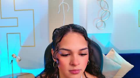 Snapshot of aprilrhodes_ chatting on January 2025 03:12:02 AM April Rhodes online show from January 2025 03:12:02 AM