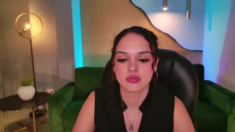 Snapshot of aprilrhodes_ chatting on February 2025 10:15:02 AM April Rhodes online show from February 2025 10:15:02 AM