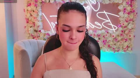 Snapshot of aprilrhodes_ chatting on February 2025 07:03:01 PM April Rhodes online show from February 2025 07:03:01 PM