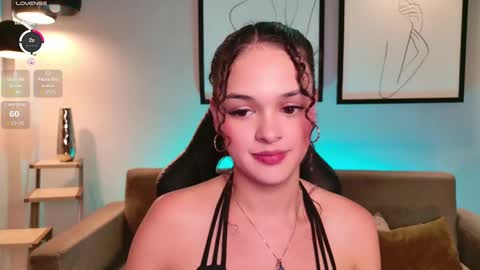 Snapshot of aprilrhodes_ chatting on March 2025 06:30:01 AM April Rhodes online show from March 2025 06:30:01 AM